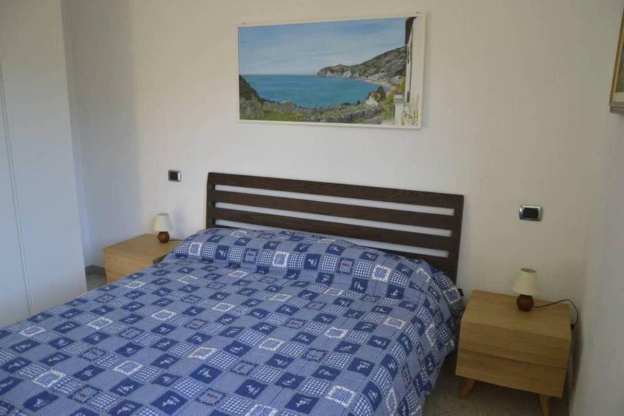 Sweet Helen With Sea View Lägenhet Levanto Exteriör bild